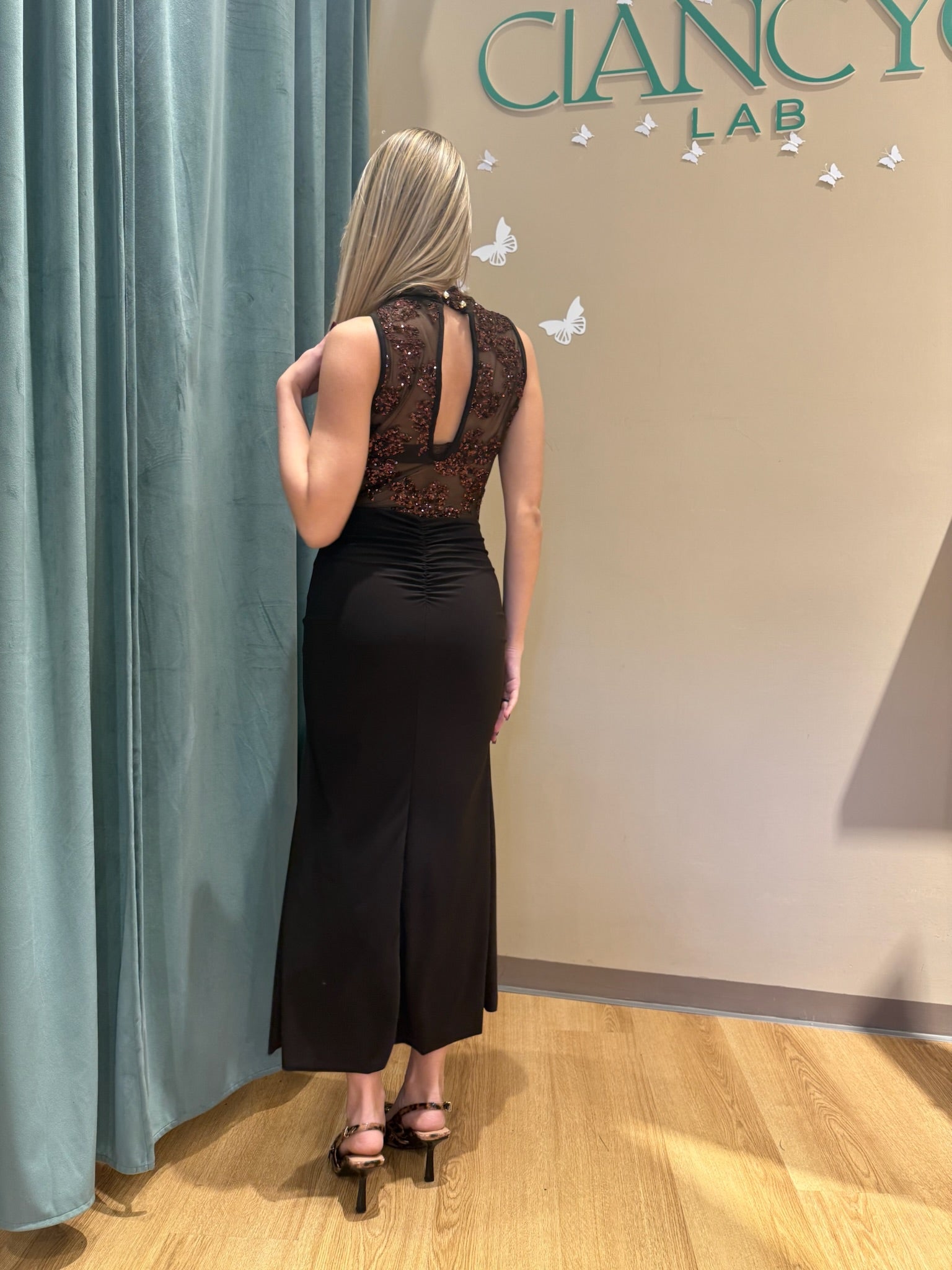 Abito Sophie Marrone