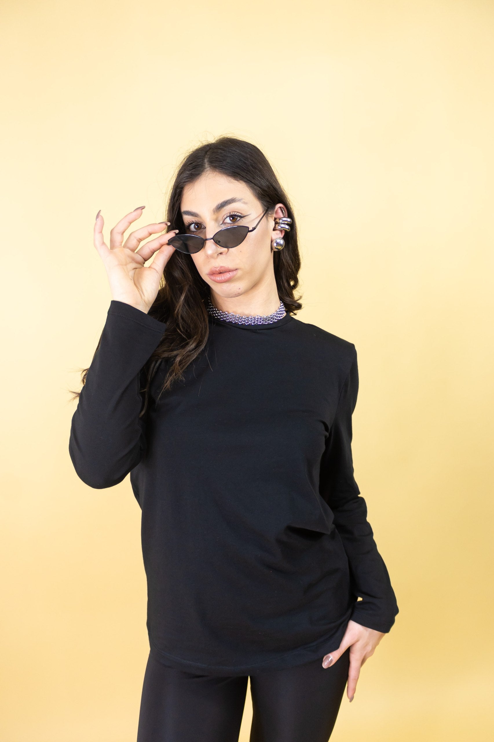 Maglia Raffaella con Spallina Nero Manica Lunga