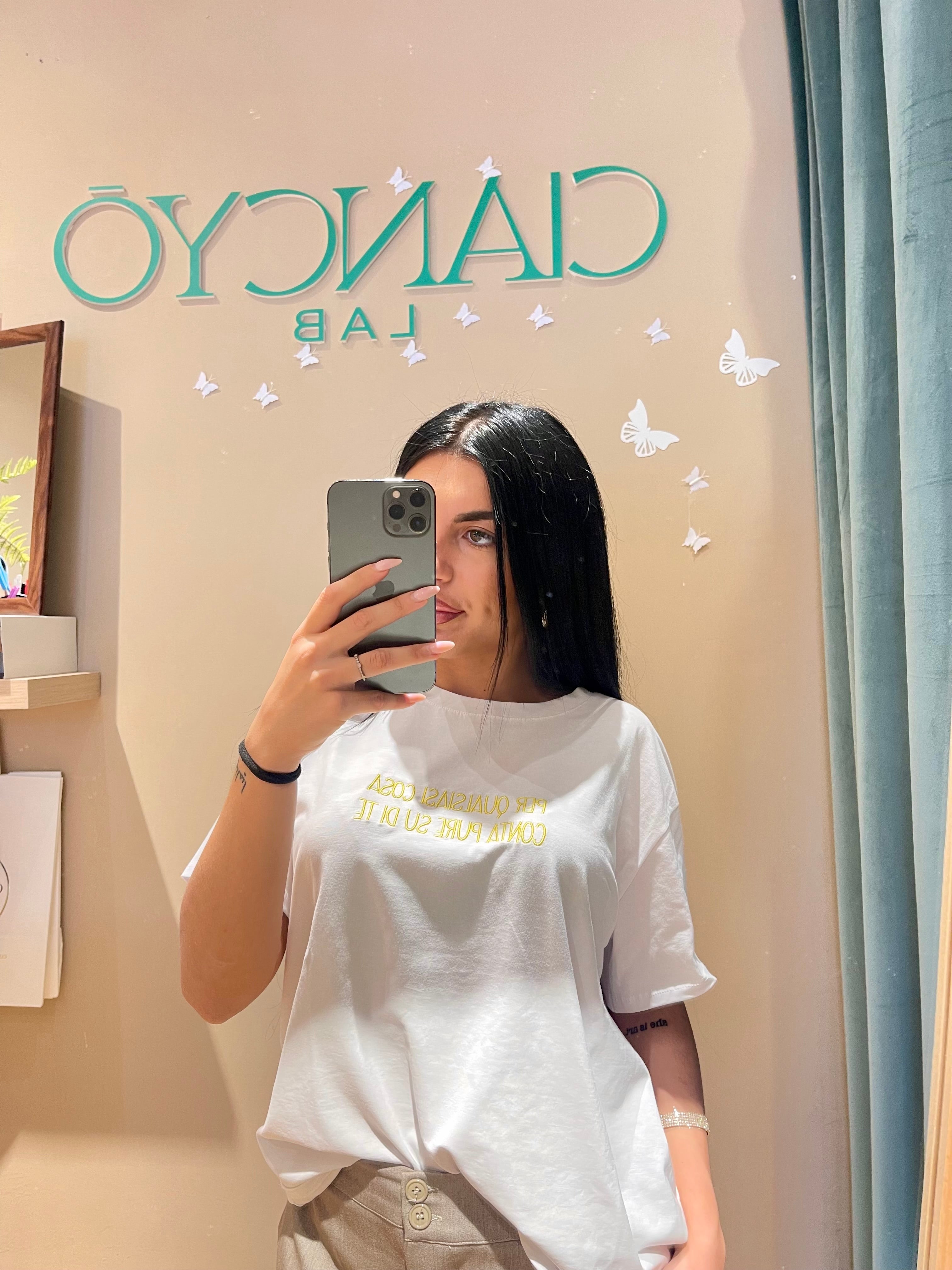 T-Shirt con frase