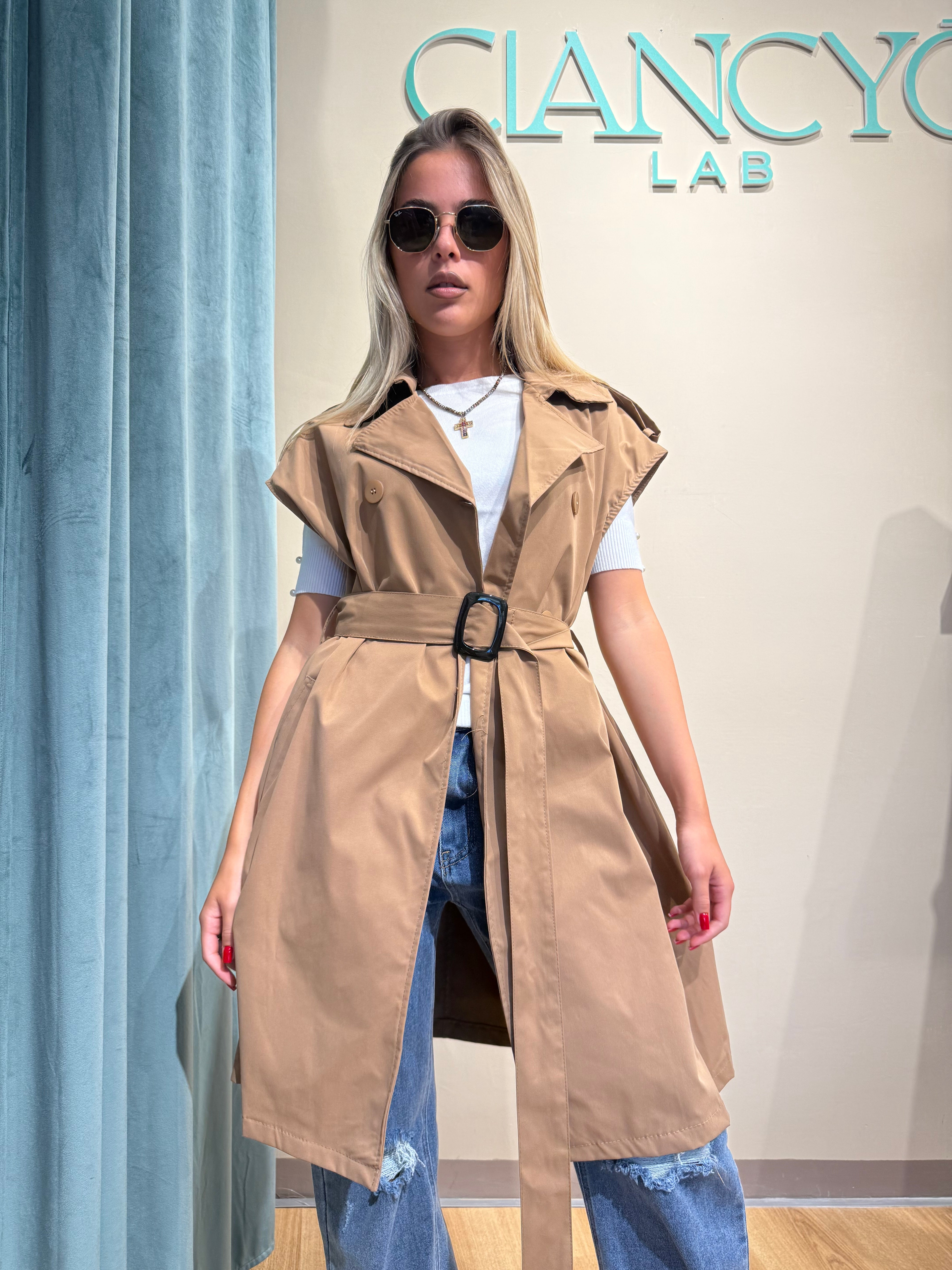 Trench Coraline