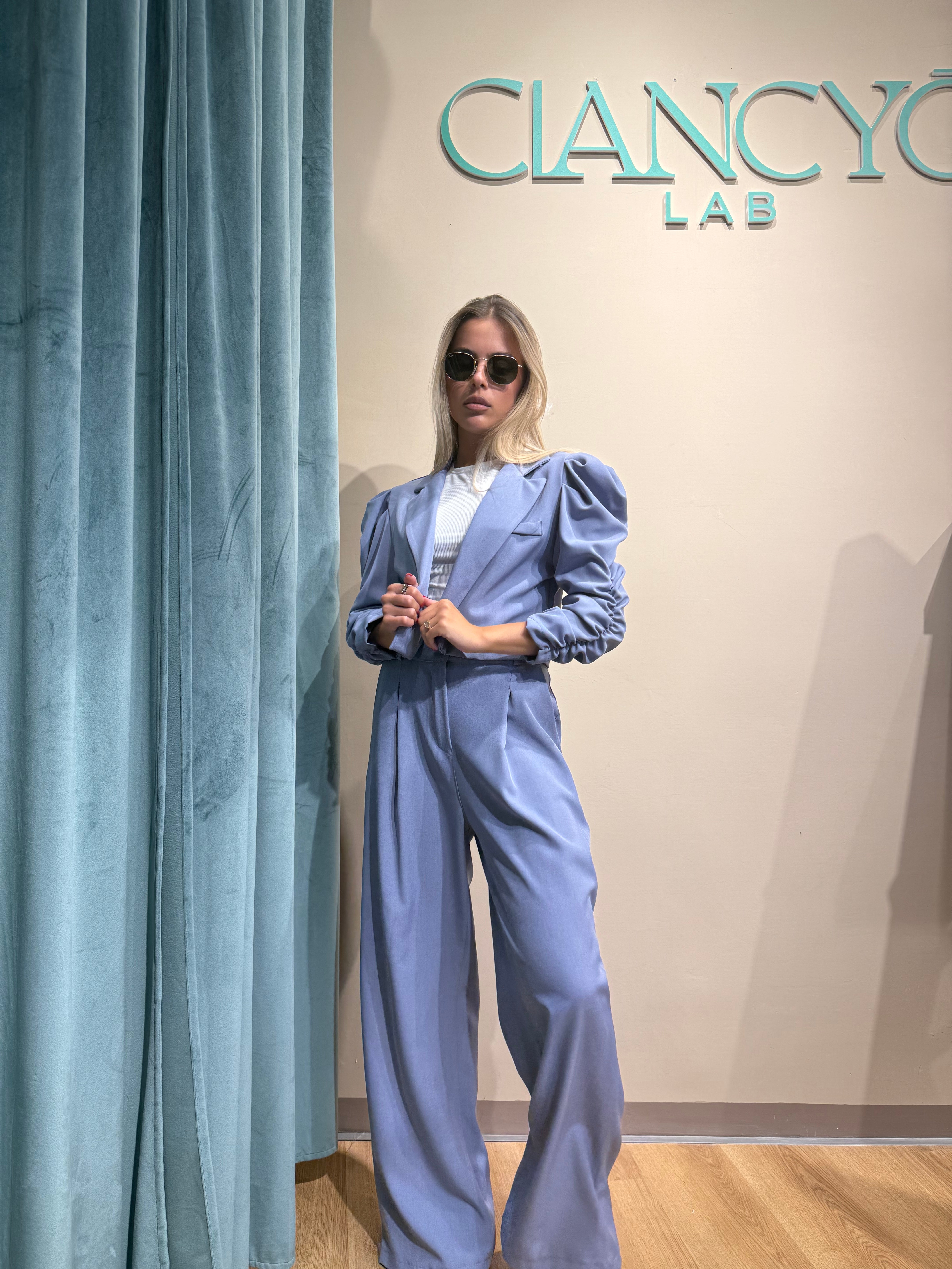 Tailleur Crop